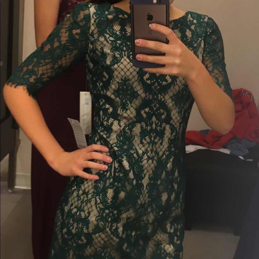 green lace dress